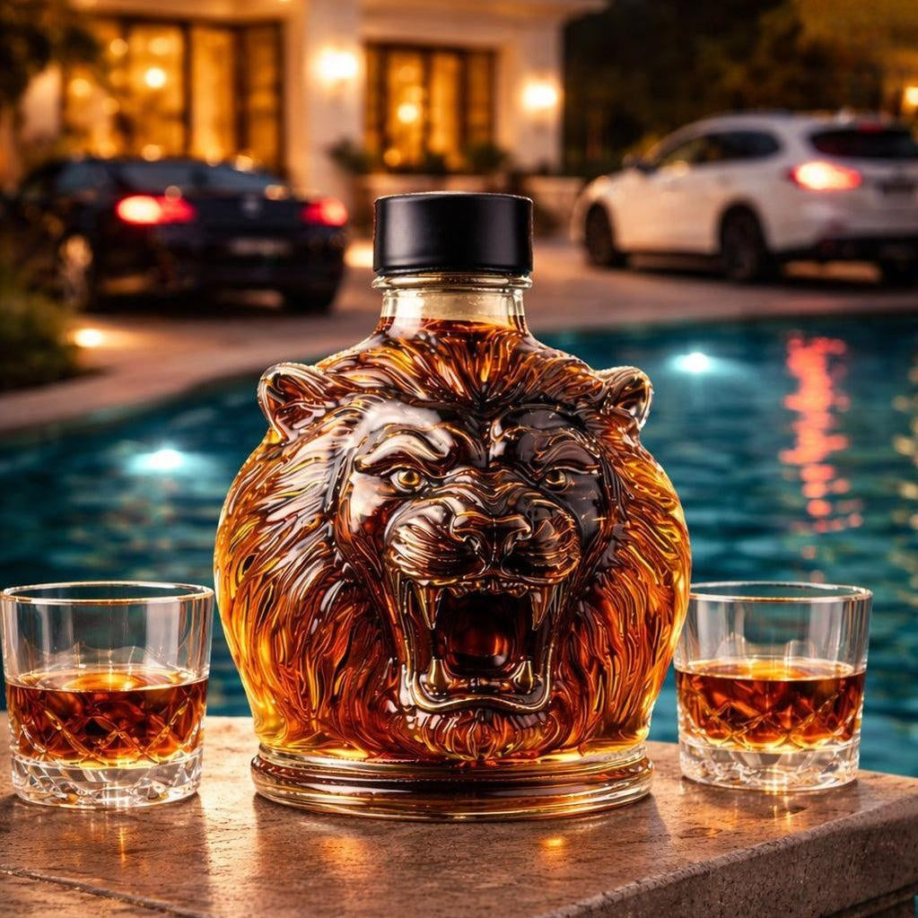 Whisky Decanter - Lion Edition